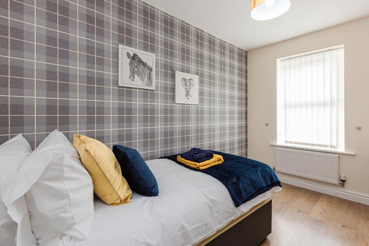 Oxheys House - 5 Bedrooms Contractors Parking Preston  Zewnętrze zdjęcie