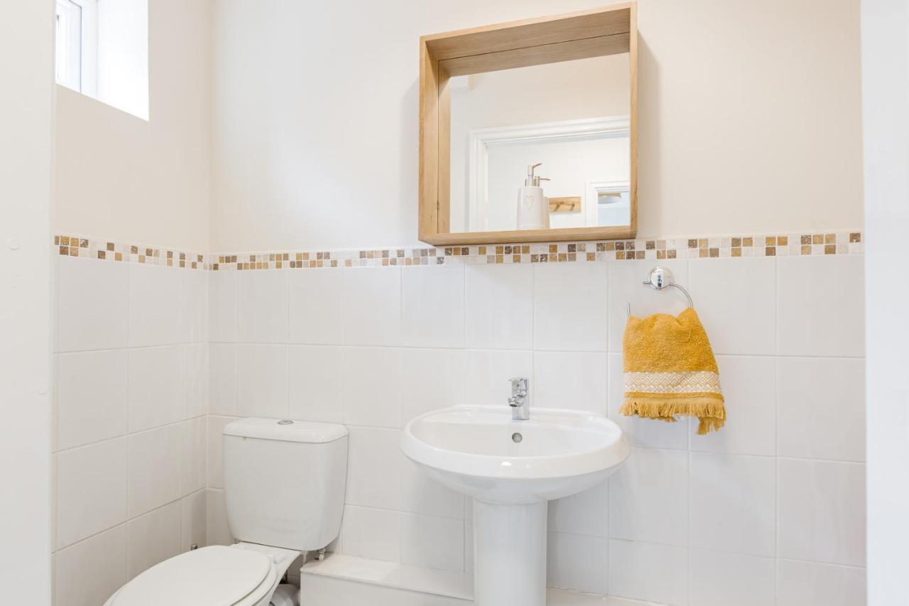 Oxheys House - 5 Bedrooms Contractors Parking Preston  Zewnętrze zdjęcie