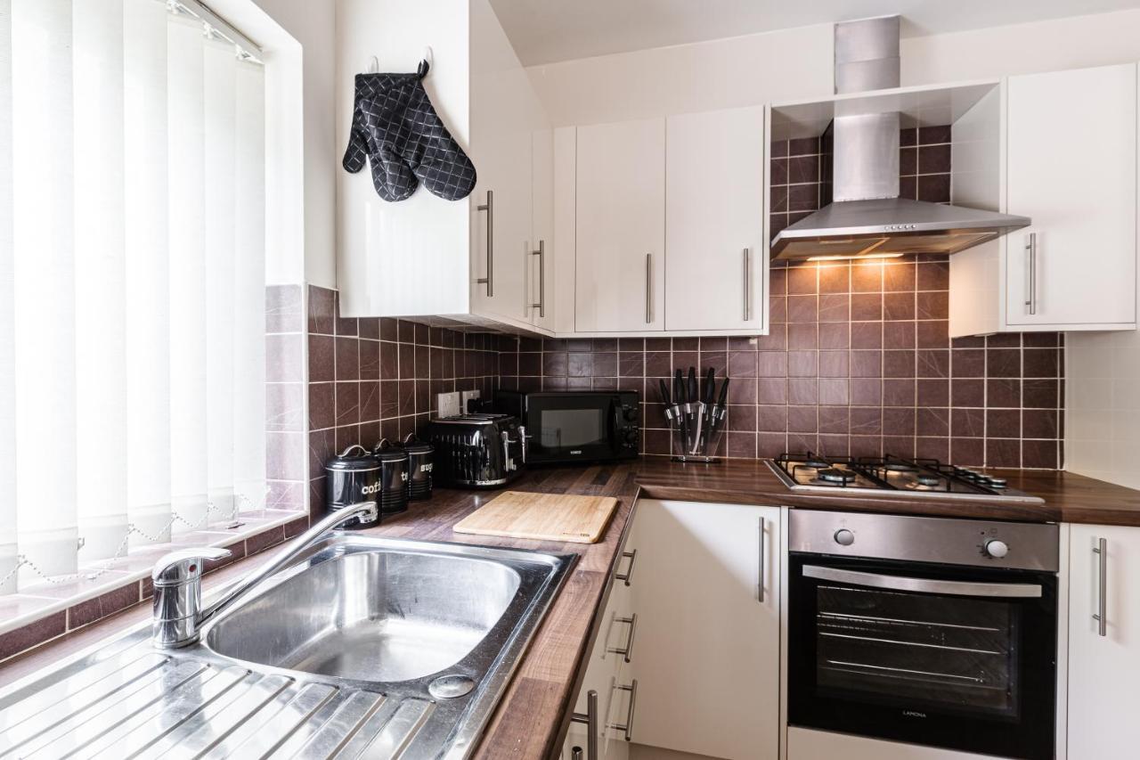 Oxheys House - 5 Bedrooms Contractors Parking Preston  Zewnętrze zdjęcie